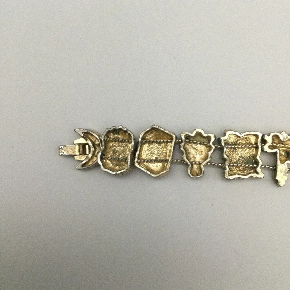 Jennie B Womens Watch 24mm Gold Tone Christmas Charms New Battery 7.75